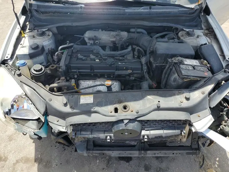 2011 HYUNDAI ACCENT GS  
