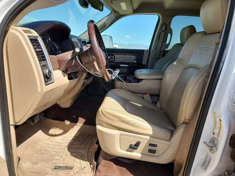 2016 RAM 2500 LARAMIE  
