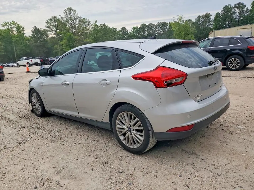 2015 FORD FOCUS TITANIUM  
