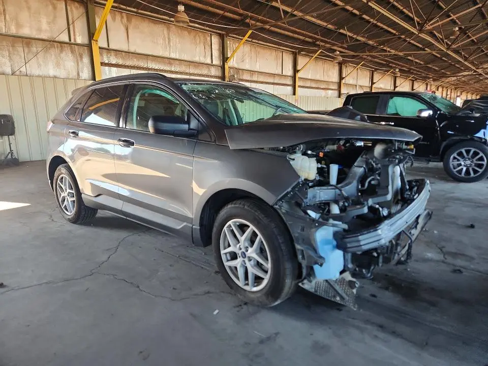 2021 FORD EDGE SE  