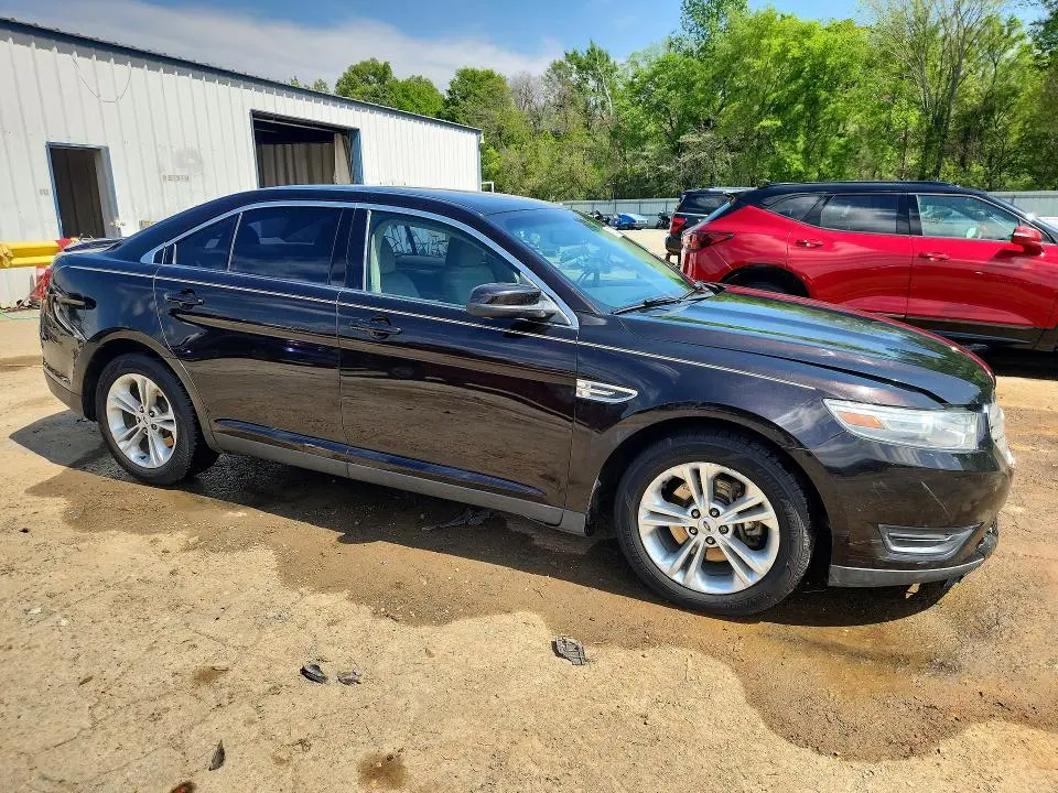 2013 FORD TAURUS SEL  