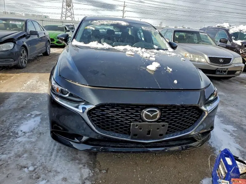 2025 MAZDA 3 PREFERRED  