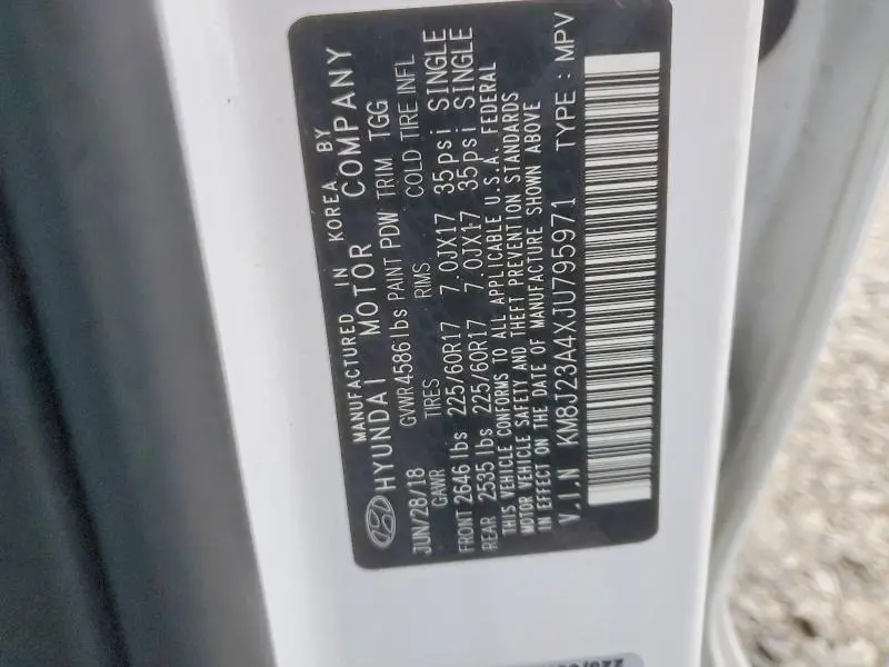 2018 HYUNDAI TUCSON SE  