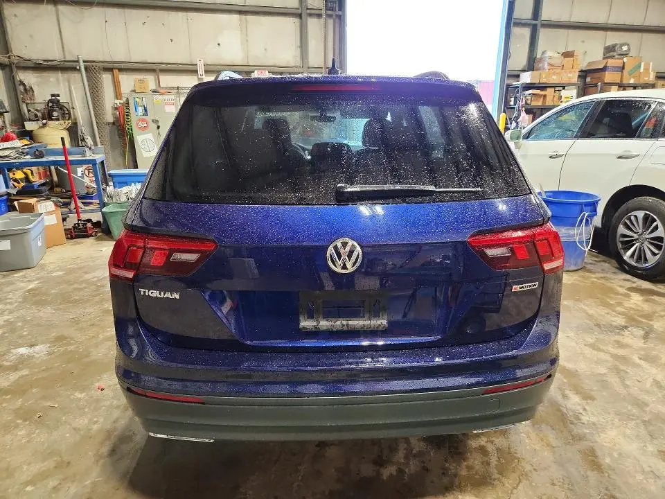2021 VOLKSWAGEN TIGUAN SE  