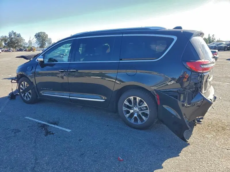 2023 CHRYSLER PACIFICA HYBRID PINNACLE  