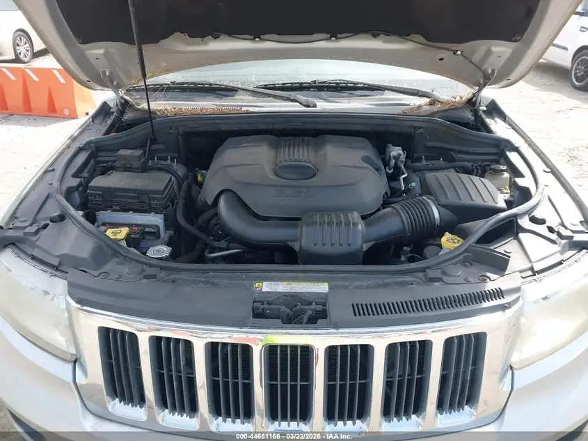 2011 JEEP GRAND CHEROKEE LAREDO