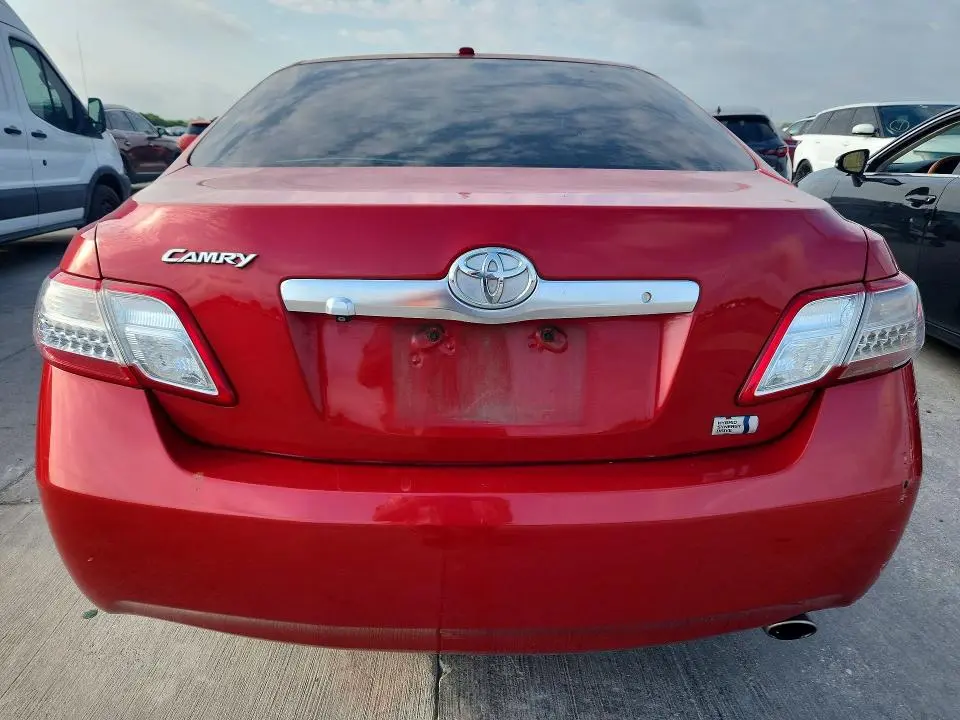 2011 TOYOTA CAMRY HYBRID  