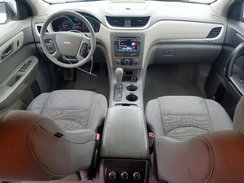 2014 CHEVROLET TRAVERSE LS  
