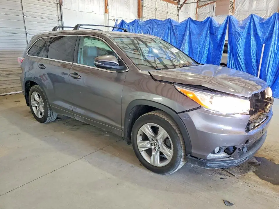 2016 TOYOTA HIGHLANDER LIMITED  