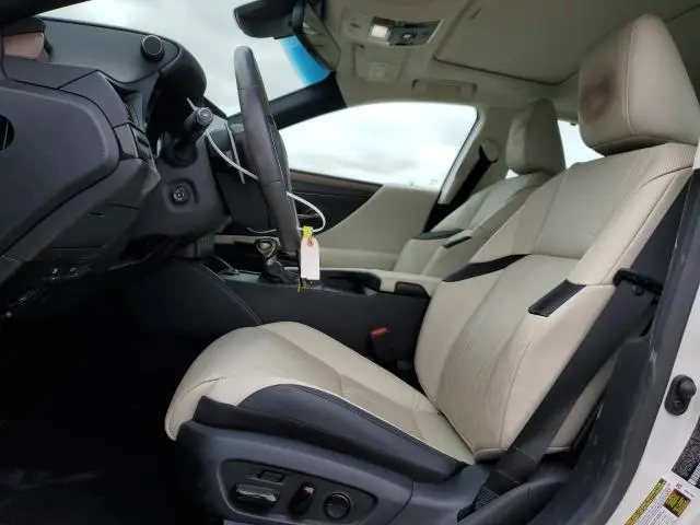 2023 LEXUS ES 300H BASE  