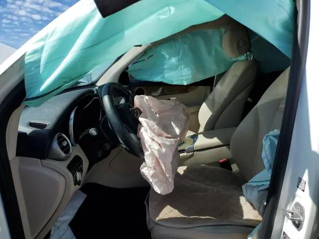 2018 MERCEDES-BENZ GLC 300  