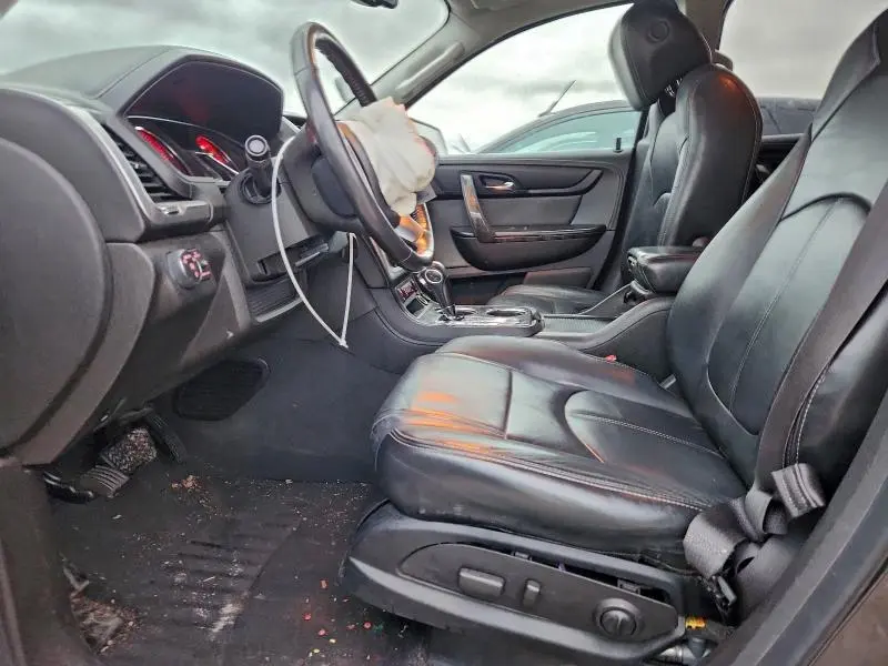 2013 GMC ACADIA SLT-1  