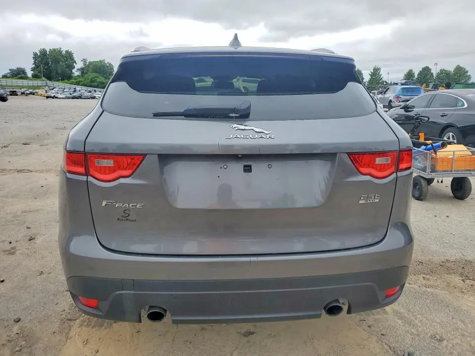2018 JAGUAR F-PACE PRESTIGE  