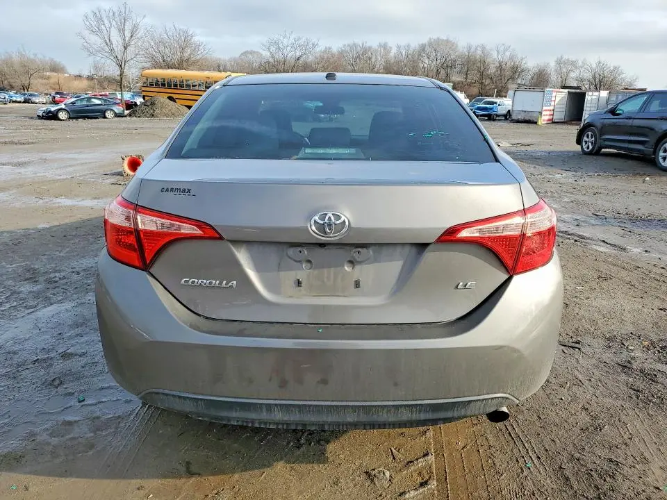 2018 TOYOTA COROLLA LE  