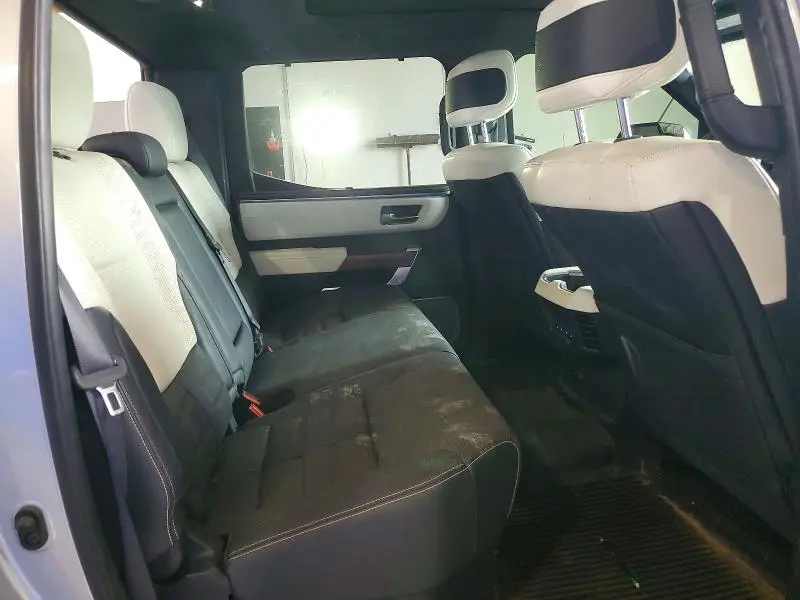 2023 TOYOTA TUNDRA CREWMAX CAPSTONE  