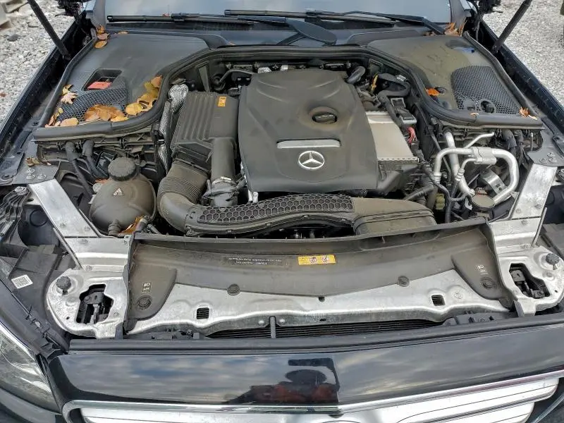 2019 MERCEDES-BENZ E 300  