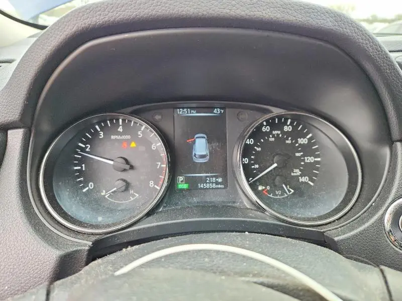 2017 NISSAN ROGUE SV  