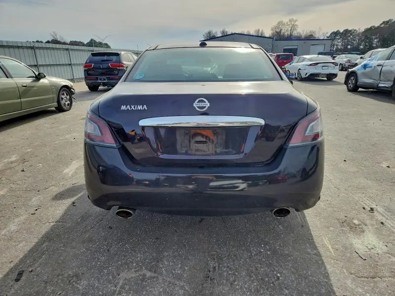 2012 NISSAN MAXIMA S  
