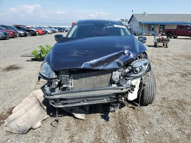 2017 VOLVO XC60 T6 DYNAMIC  