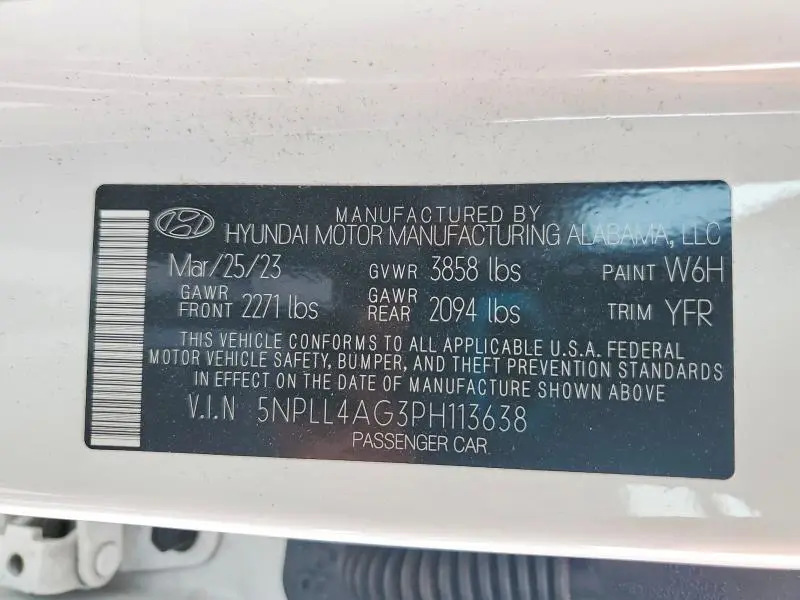 2023 HYUNDAI ELANTRA SE  