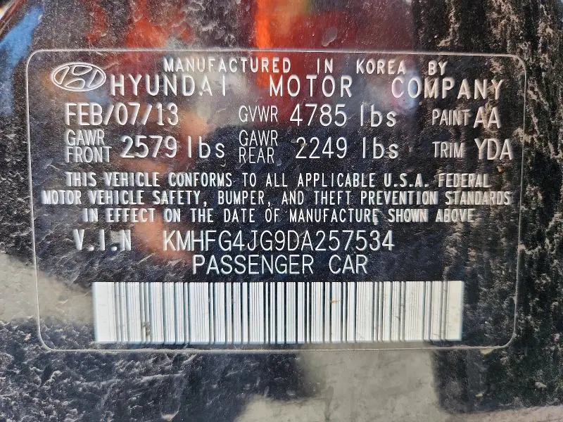 2013 HYUNDAI AZERA BASE  