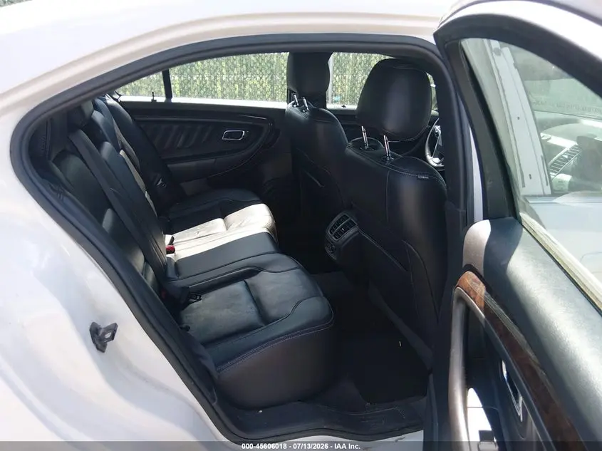 2017 FORD TAURUS LIMITED