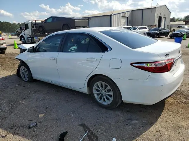 2016 TOYOTA CAMRY LE  