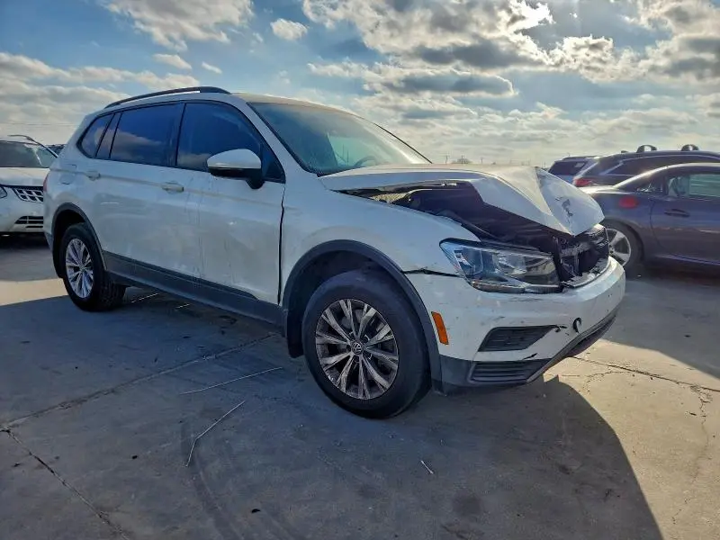 2018 VOLKSWAGEN TIGUAN S  