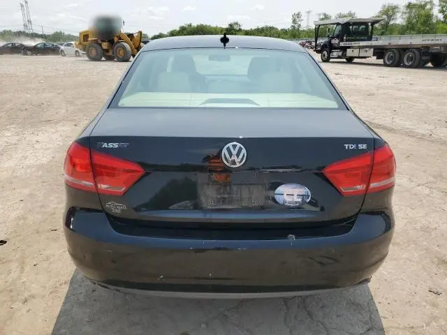2013 VOLKSWAGEN PASSAT SE  