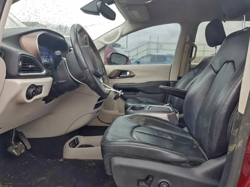 2017 CHRYSLER PACIFICA TOURING L PLUS  