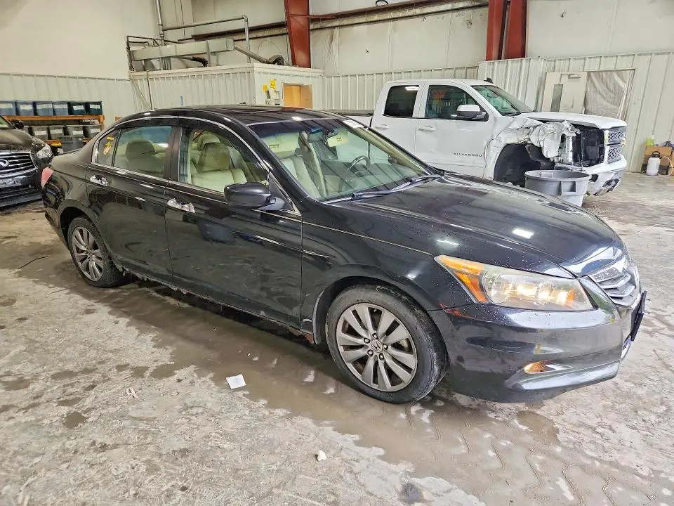 2011 HONDA ACCORD EXL  