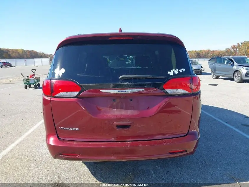 2020 CHRYSLER VOYAGER LXI
