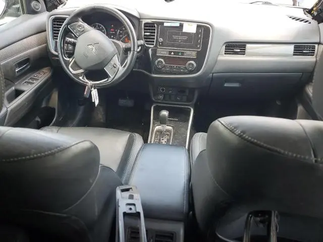 2019 MITSUBISHI OUTLANDER SE  