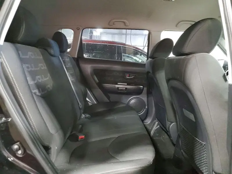 2013 KIA SOUL +  