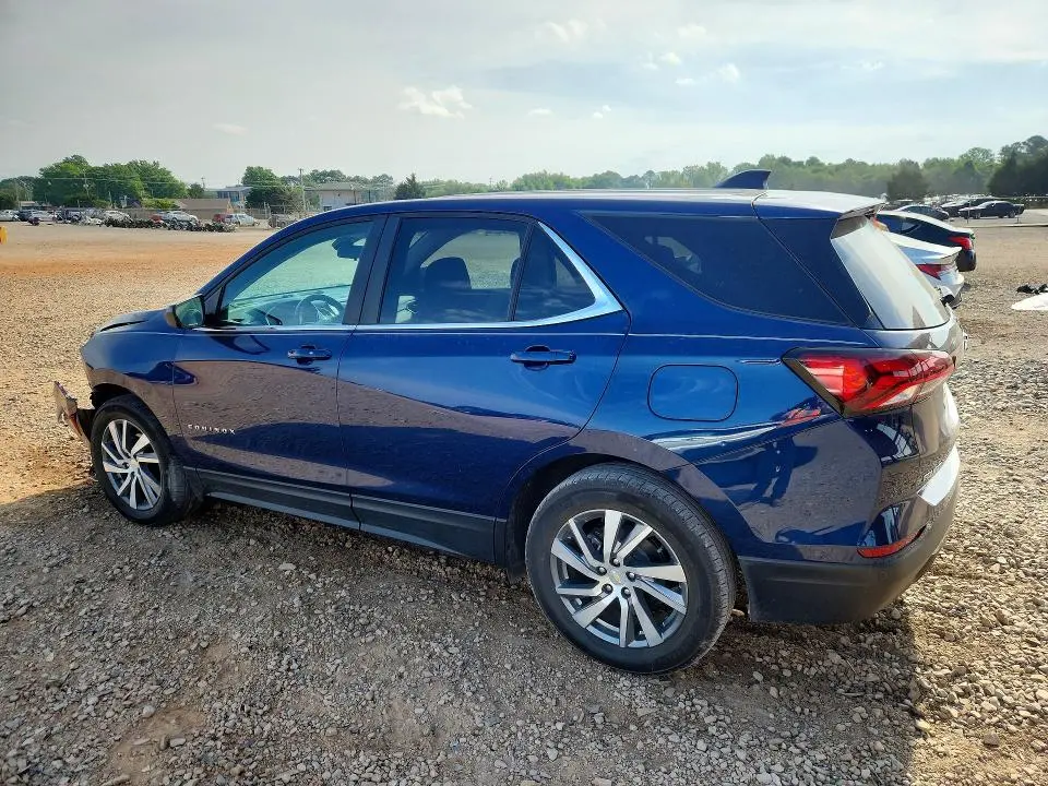 2022 CHEVROLET EQUINOX LT  