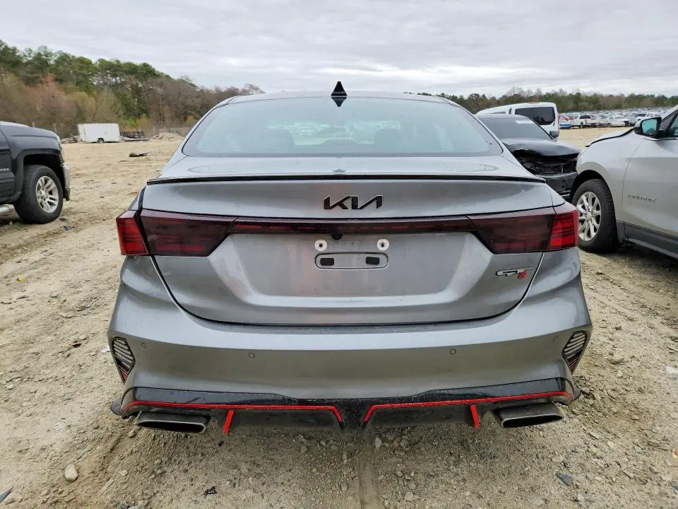 2022 KIA FORTE GT  