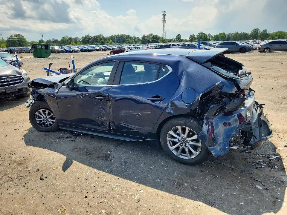 2021 MAZDA 3   