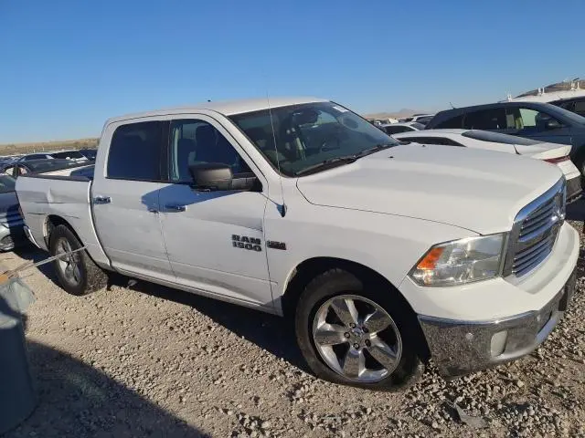 2015 RAM 1500 SLT