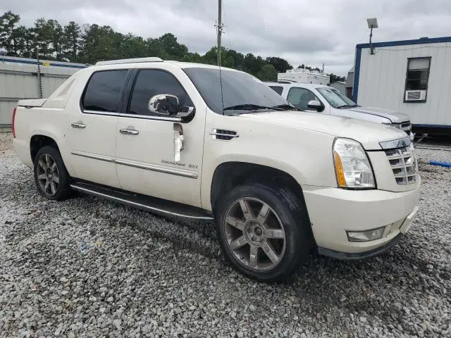 2010 CADILLAC ESCALADE EXT LUXURY  