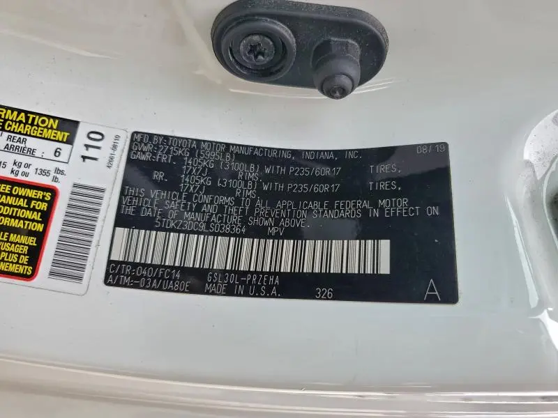 2020 TOYOTA SIENNA LE  