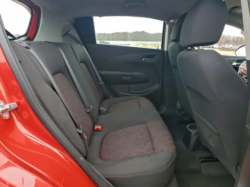 2017 CHEVROLET SONIC LT  