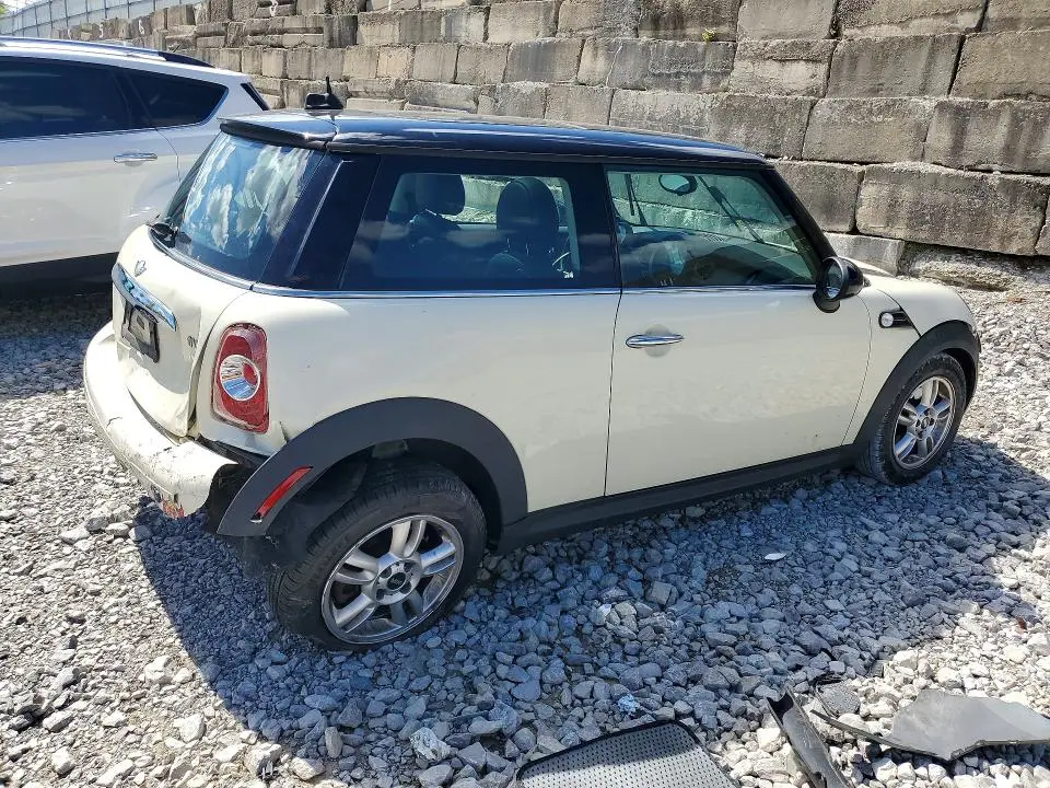 2013 MINI COOPER   