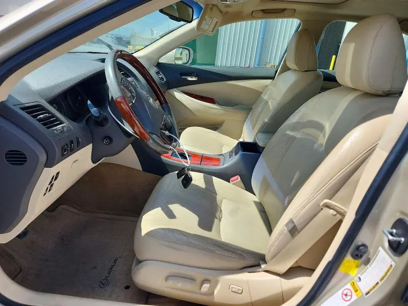 2011 LEXUS ES 350  