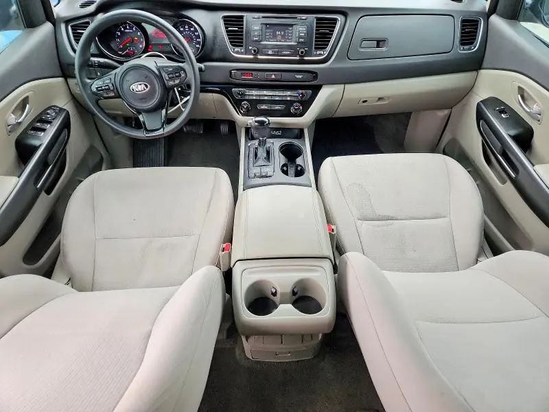 2016 KIA SEDONA LX  