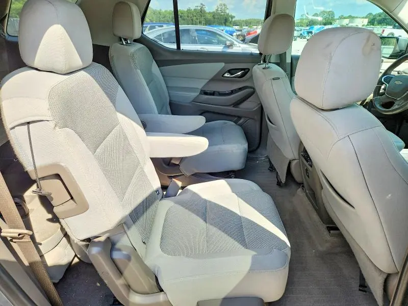 2019 CHEVROLET TRAVERSE LT  