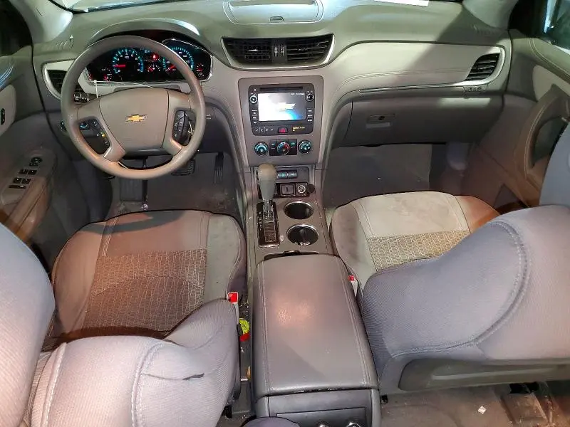 2015 CHEVROLET TRAVERSE LS  