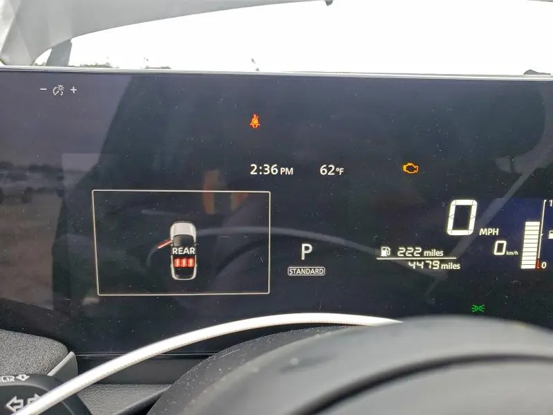 2025 NISSAN KICKS SV  