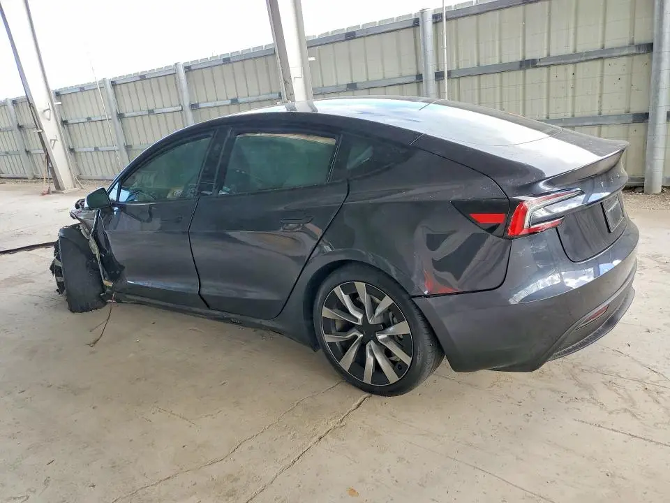 2024 TESLA MODEL 3   