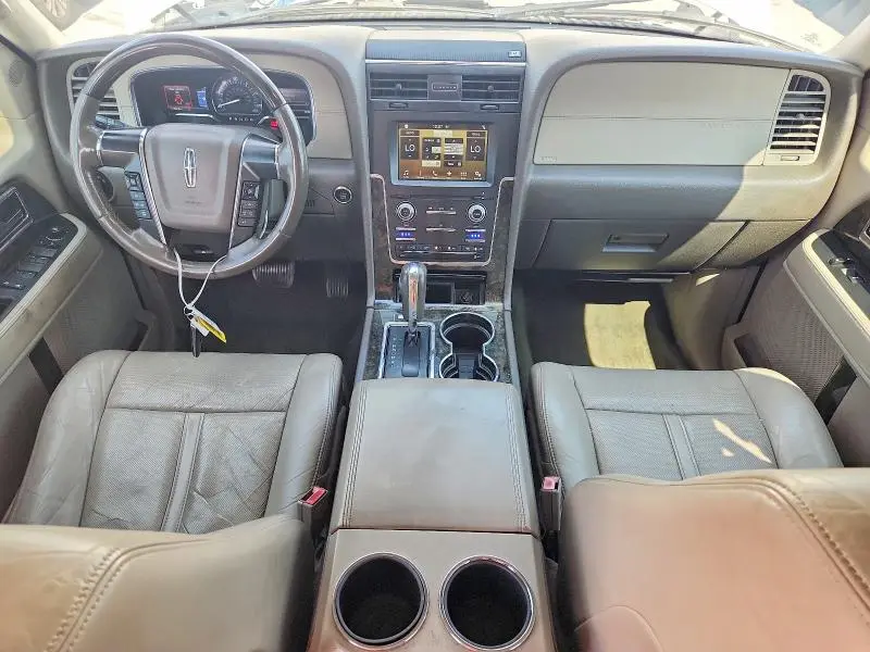 2016 LINCOLN NAVIGATOR SELECT  