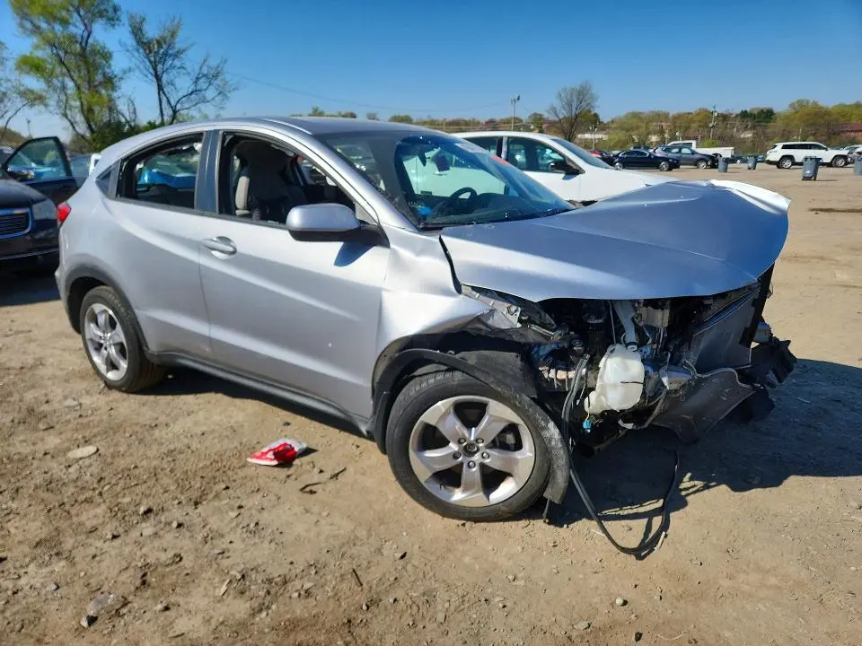 2021 HONDA HR-V LX  